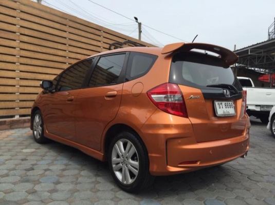 Honda jazz 1.5 sv รุ่น TOP สุด รถสวยแน่นอนคร่ะ  ออกรถไม่ยุ่งยาก อนุมัติเร็ว ไม่ต้องกังวล ผ่านทุกเคส คลิก
