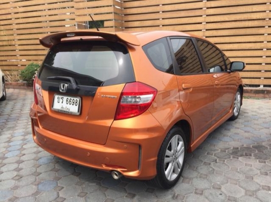 Honda jazz 1.5 sv รุ่น TOP สุด รถสวยแน่นอนคร่ะ  ออกรถไม่ยุ่งยาก อนุมัติเร็ว ไม่ต้องกังวล ผ่านทุกเคส คลิก