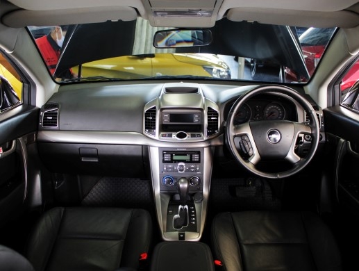 CAPTIVA 2.0LSX รถสวยแน่นอนคร่ะ  ไม่ต้องห่วง รับประกันผ่านแน่นอน อนุมัติเร็ว สนใจคลิก