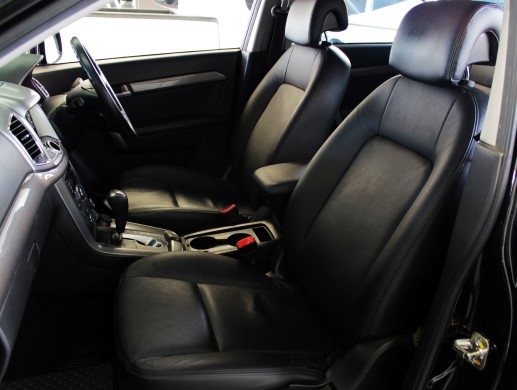 CAPTIVA 2.0LSX รถสวยแน่นอนคร่ะ  ไม่ต้องห่วง รับประกันผ่านแน่นอน อนุมัติเร็ว สนใจคลิก