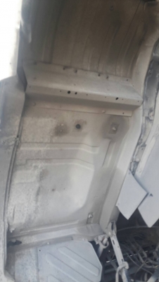 รถนิสสัน 10 ล้อ ตู้เย็น 180 แรงม้า. ปี 37 - 39. , ( มี ขาย 2 คัน. )    สนใจติดต่อ  081 - 6079515