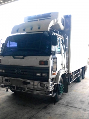 รถนิสสัน 10 ล้อ ตู้เย็น 180 แรงม้า. ปี 37 - 39. , ( มี ขาย 2 คัน. )    สนใจติดต่อ  081 - 6079515