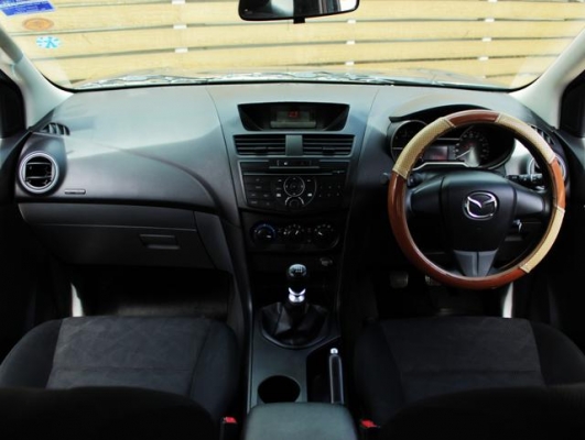 MAZDA BT-50 Pro Opencab 2.2 Hi-Racer รถสวยแน่นอนคร่ะ  ไม่ต้องห่วง รับประกันผ่านแน่นอน อนุมัติเร็ว สนใจคลิก