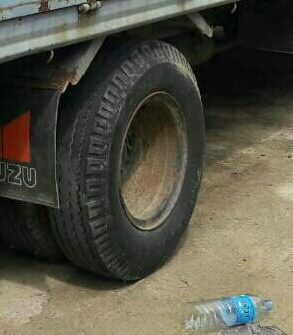 หกล้อ อีซูชุ NPR120ปี39ช่วงยาว5ม สภาพดีเดิมๆสวยพร้อมใช้ ทะเบียนพร้อมโอน ราคา 335,000บ ต่อรอง หกล้อ อีซูชุ NPR120ปี39ช่วงยาว5ม สภาพดีเดิมๆสวยพร้อมใช้ ทะเบียนพร้อมโอน ราคา 335,000บ ต่อรอง