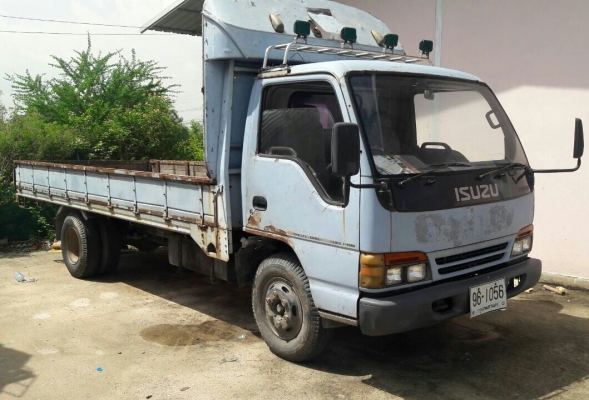 หกล้อ อีซูชุ NPR120ปี39ช่วงยาว5ม สภาพดีเดิมๆสวยพร้อมใช้ ทะเบียนพร้อมโอน ราคา 335,000บ ต่อรอง หกล้อ อีซูชุ NPR120ปี39ช่วงยาว5ม สภาพดีเดิมๆสวยพร้อมใช้ ทะเบียนพร้อมโอน ราคา 335,000บ ต่อรอง