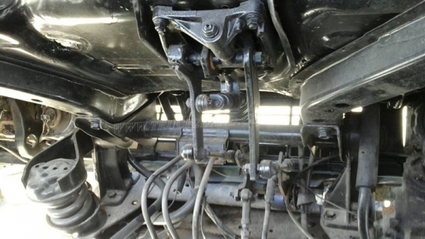 รถ 6 ล้อมีคอกเหล็ก ยี่ห้อ ISUZU รุ่น NKR รถห้างแท้ เครื่อง 4Be1 110 เเรงม้า