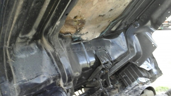 รถ 6 ล้อมีคอกเหล็ก ยี่ห้อ ISUZU รุ่น NKR รถห้างแท้ เครื่อง 4Be1 110 เเรงม้า