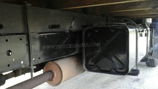 รถ 6 ล้อมีคอกเหล็ก ยี่ห้อ ISUZU รุ่น NKR รถห้างแท้ เครื่อง 4Be1 110 เเรงม้า