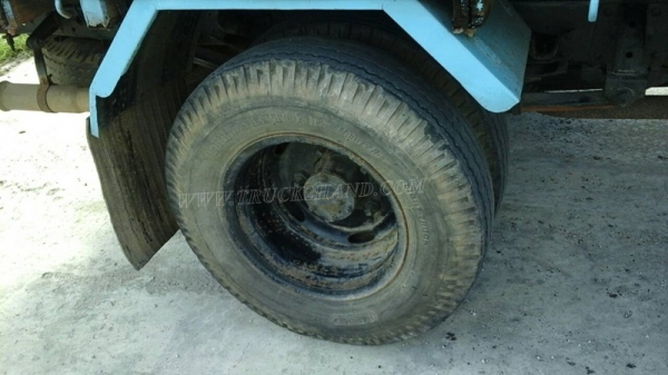 รถ 6 ล้อมีคอกเหล็ก ยี่ห้อ ISUZU รุ่น NKR รถห้างแท้ เครื่อง 4Be1 110 เเรงม้า