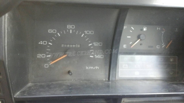 รถ 6 ล้อมีคอกเหล็ก ยี่ห้อ ISUZU รุ่น NKR รถห้างแท้ เครื่อง 4Be1 110 เเรงม้า