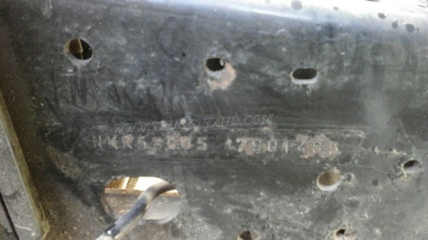 รถ 6 ล้อมีคอกเหล็ก ยี่ห้อ ISUZU รุ่น NKR รถห้างแท้ เครื่อง 4Be1 110 เเรงม้า