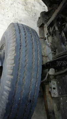 รถ 6 ล้อมีคอกเหล็ก ยี่ห้อ ISUZU รุ่น NKR รถห้างแท้ เครื่อง 4Be1 110 เเรงม้า