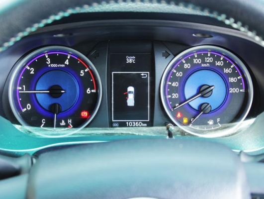 TOYOTA Revo Smart Cab 2.4G Prerunner มองหารถคันนี้ รถคุณภาพแน่นอน ออกรถง่าย อนุมัติเร็ว ทักจิ๊ฟมาได้น่ะคร่ะ