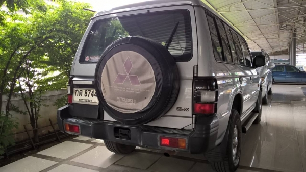 Mitsubishi Pajero ปี 2540/1997 Mitsubishi Pajero ปี 2540/1997