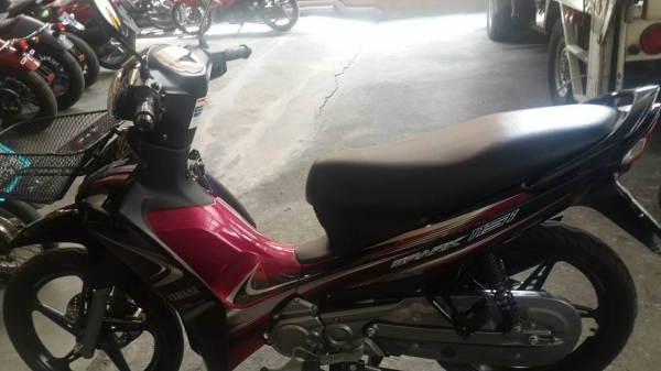 ขาย Yamaha Spark 115 i ปี 58 ล้อแม็ก สตาร์ทมือ เครื่องดีเดิมๆ รถวิ่งไปเจ็ดพันกว่าโล สภาพภายนอกดี เล่มพร้อมชุดโอน