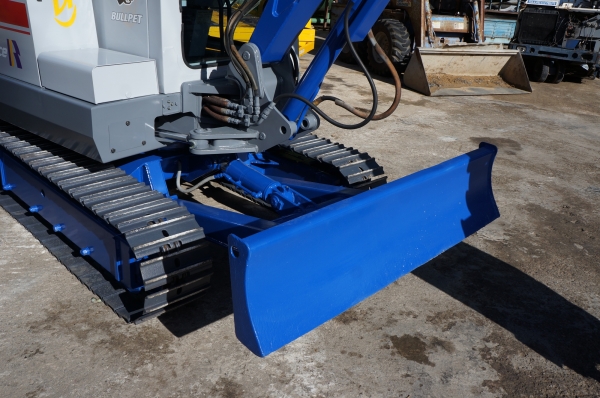 ขายรถขุดMITSUBISHI ME30 ปั๊มนิ้ว คอนโทรลสั้น