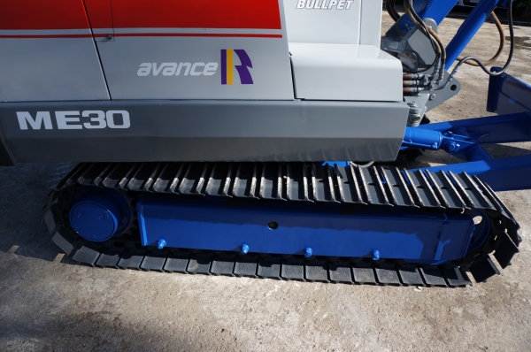 ขายรถขุดMITSUBISHI ME30 ปั๊มนิ้ว คอนโทรลสั้น