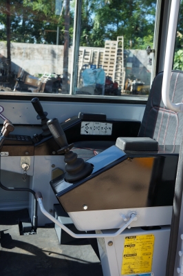 ขายรถขุดMITSUBISHI ME30 ปั๊มนิ้ว คอนโทรลสั้น