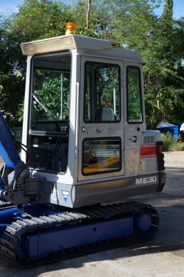 ขายรถขุดMITSUBISHI ME30 ปั๊มนิ้ว คอนโทรลสั้น