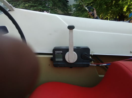 ขายเรือ15ฟุต30แรงยามาฮ่า(จองแล้วไม่มารับ มาก่อนได้ก่อน)