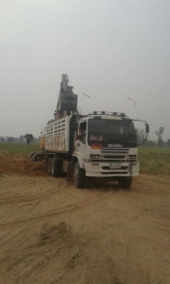 ขายรถพ่วงแม่ลูก ดั้ม270 ยูโรวันปี46 รถสวยสภาพดี เอกสารพร้อมโอน ราคา1,500,000 สนใจโทร 090-8588220คุณนะ 093-3258446คุณบิว หรือเข้าดูสินค้าอื่นๆได้ที่ www.narong2truck.com หรือ www.truck.in.th/498 หรือเพจFacebook ณรงค์ ซื้อขายรถมือสอง (เว็บไซต์ส่วนตัว) หรือF