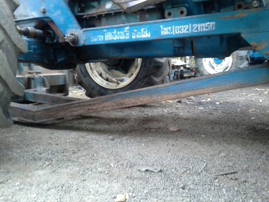 ขายฟอดร์ 6640 คาราโร่เกียรธรรมดา12&times;12ผานหน้าผานเจ็ด CMT พร้อมทะเบืยน