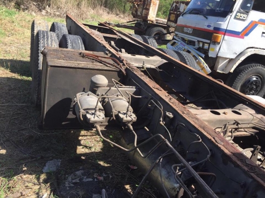 10 ล้อเพลาเดียว 220 แรง รถห้างแท้เดิมๆ เล่มพร้อมปี2537