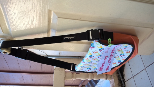 กระเป๋าสะพาย TAGGAR สีสดใส