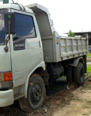 หกล้อ ฮีโน  FB2W120ปี39ซุปเปอร์เสีย ดั้มสามมิต5คิว สภาพดีสวยเดิมๆพร้อมใช้งาน ทะเบียรพร้มโอน