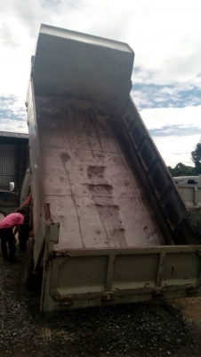 ขายด่วนรถ6ล้อดั้มHINOFC120แรงปี30ดั้มยาว4.30เมตรดั้ม5คิว