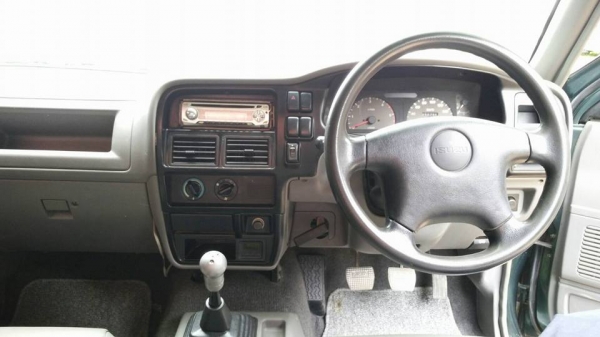 !! ISUZU DRAGON EYE 2.5 SX TRUBO ปลายปี 40 พวงมาลัยเพาเวอร์แท้ เครื่องดีมากแน่นๆ