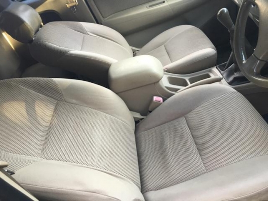 ขาย Toyota vigo แค๊ป ปี 05 เครื่องดีเซล 3000 E เกียร์ธรรมดา 4x4