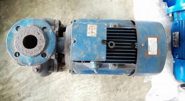 **ขอบคุณผู้ซื้อ&amp;พี่เสือ** ปั้มน้ำหอยโข่งใบทองเหลือง P-FLO ITALY 7.5 HP 380V สภาพสวยพร้อมใช้มาเทสก่อนได้!!