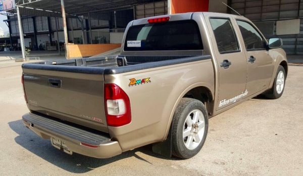 ขายกระบะสี่ประตู พร้อมใช้งาน เครื่องยนต์2jz ระบบพัดลม ระบบพัดลมระบายความร้อนแบบฟรีปั๊ม