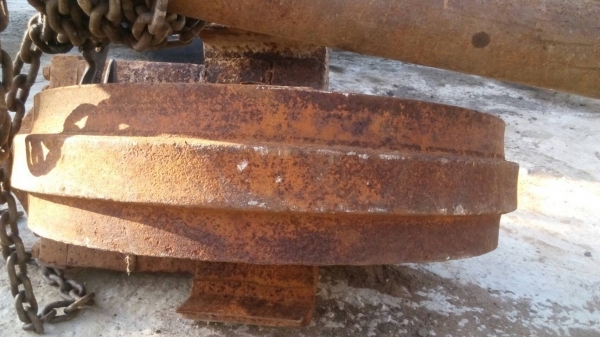 ขายล้อนำ และลอนเลอร์รถแทรกเตอร์ โคมัสสุ D-50 A ของแท้ญี่ปุ่นเก่าเก็บสภาพสวยสันหนาขายไม่แพงคับ