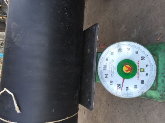 ขายบังฝุ่น ติดท้ายรถบรรทุก หน้า 120เซนติเมตร หนา10มิล เหลือ 2ม้วน 116กก/10M 70กก/6M สอบถามโทร080-6135462