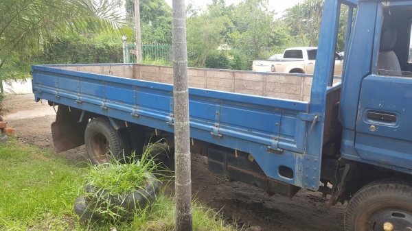 ขาย 6 ล้อ TOYOTA BU87 เครื่อง 14B 115 แรงม้า คัสซีสวยตลอดเส้น เอกสารเล่มทะเบียนครบ