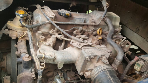 ขาย 6 ล้อ TOYOTA BU87 เครื่อง 14B 115 แรงม้า คัสซีสวยตลอดเส้น เอกสารเล่มทะเบียนครบ