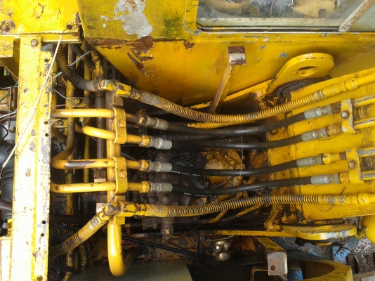 KOMATSU PC 60-1