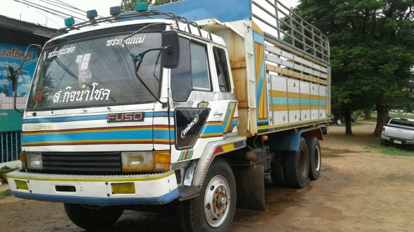 ขาย 10 ล้อดั้ม เพลาเดียว FUSO เครื่อง 6D16 195 แรงม้า คัสซีสวยตลอดเส้น เบรคทิฟฟี่ พวงมาลัยพาวเวอร์ ทะเบียนครบพร้อมโอน