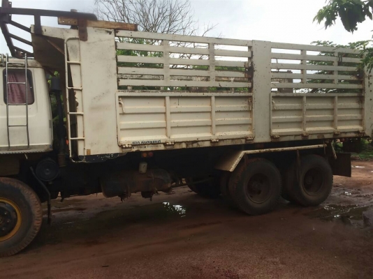 ขาย 10 ล้อดั้ม 2 เพลา HINO FM226 เครื่อง EM100 220 แรงม้า เกียร์เดิม สโลว์กลาง เอกสารเล่มทะเบียนครบพร้อมโอน