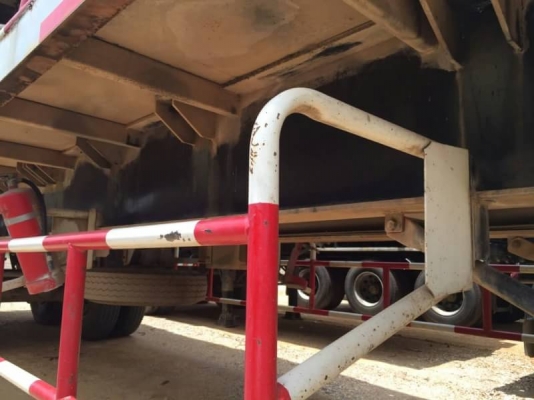 ขายหางพื้นเรียบสามมิตรกับ RCK 2 เพลา ยาว 12 เมตรปี 2551 ราคา 160000