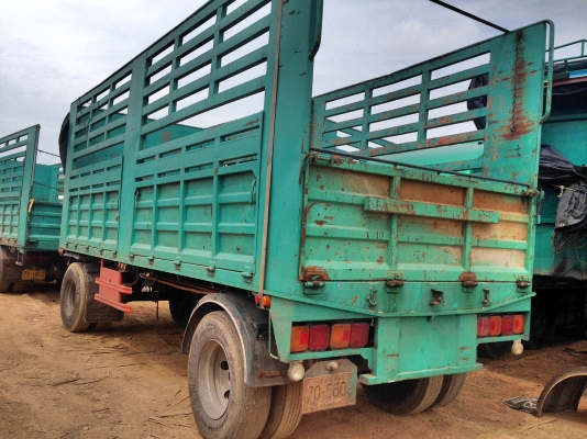 ขายหางคอกรั้วเทรลเลอร์ยาว 12 เมตร 3 เพลา ปี 2552-2557 ราคา 320000