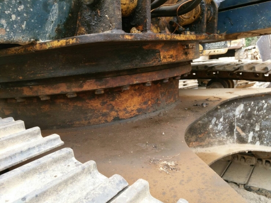 ขายรถแบคโฮ KOMATSU PC200-5LC เอกสารเล่มทะเบียน ระบบไฟเต็ม คอลโทรลสั้น ราคา 600000