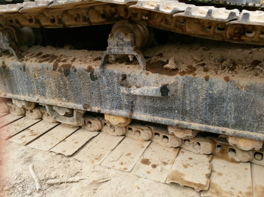 ขายรถแบคโฮ KOMATSU PC200-5LC เอกสารเล่มทะเบียน ระบบไฟเต็ม คอลโทรลสั้น ราคา 600000