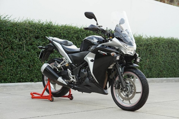 วุฒิ นนบุรี ขาย CBR250cc. abs ทะเบียนพร้อมโอนรถสวยสีเดิมทั้งคัน วุฒิ นนบุรี ขาย CBR250cc. abs ทะเบียนพร้อมโอนรถสวยสีเดิมทั้งคัน