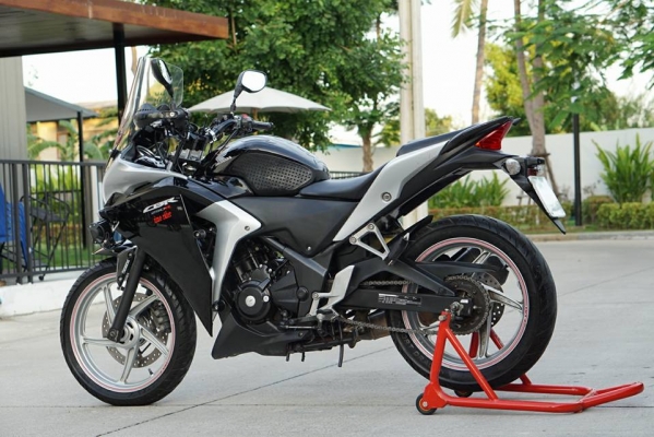 วุฒิ นนบุรี ขาย CBR250cc. abs ทะเบียนพร้อมโอนรถสวยสีเดิมทั้งคัน วุฒิ นนบุรี ขาย CBR250cc. abs ทะเบียนพร้อมโอนรถสวยสีเดิมทั้งคัน