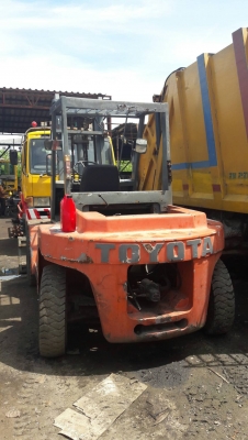 โฟลค์ลิป toyota 6 ตัน โฟลค์ลิป toyota 6 ตัน