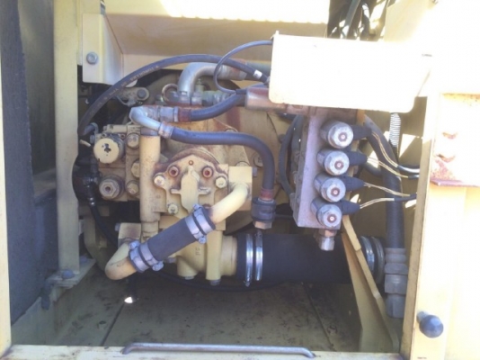 ขายรถแบคโฮ KOMATSU PC120-6 บูมยาว 14 เมตร สภาพสวยพร้อมใช้งาน มีVDOการทำงานครับ