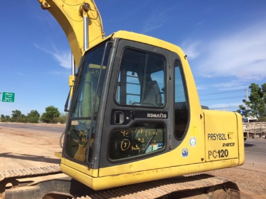 ขายรถแบคโฮ KOMATSU PC120-6 บูมยาว 14 เมตร สภาพสวยพร้อมใช้งาน มีVDOการทำงานครับ